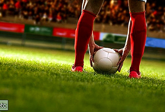 ¿Por qué los futbolistas tienen las piernas torcidas?
