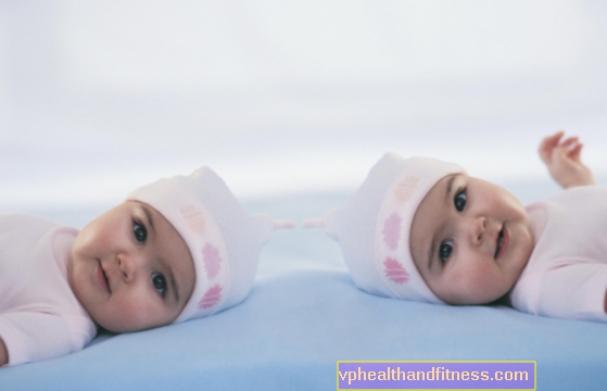カットと子 - 乳房に2つ、つまり双子の乳房栄養