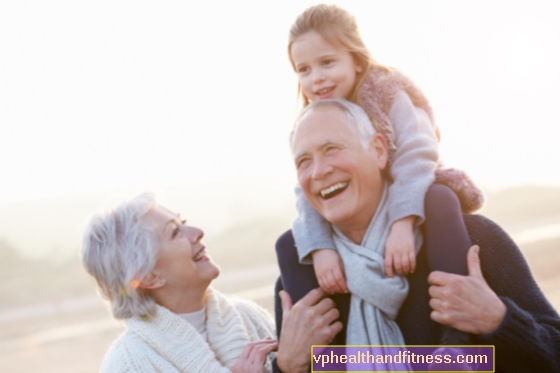 ¿Los abuelos tienen que cuidar de sus nietos?