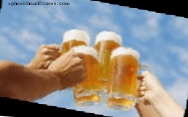 Eksperter gentager fordelene ved øl for at forhindre hjerte-kar-sygdomme