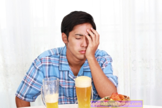 L'ivresse (alcoolorexie) est une combinaison dangereuse de boire de l'alcool et de ne pas manger
