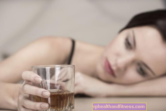 Kadın alkolizm: alkolik tuzakta bir kadın