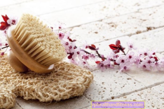 Cepillado corporal en seco: masaje para la celulitis y la piel suave. ¿Cómo cepillar la piel?